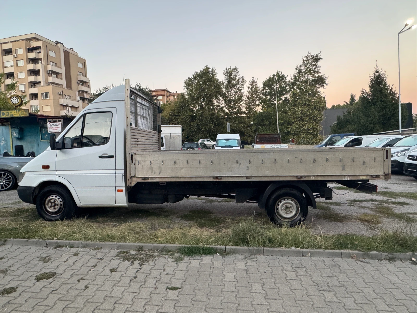 Mercedes-Benz Sprinter 313 4.00м 130 p.s, снимка 2 - Бусове и автобуси - 56126370