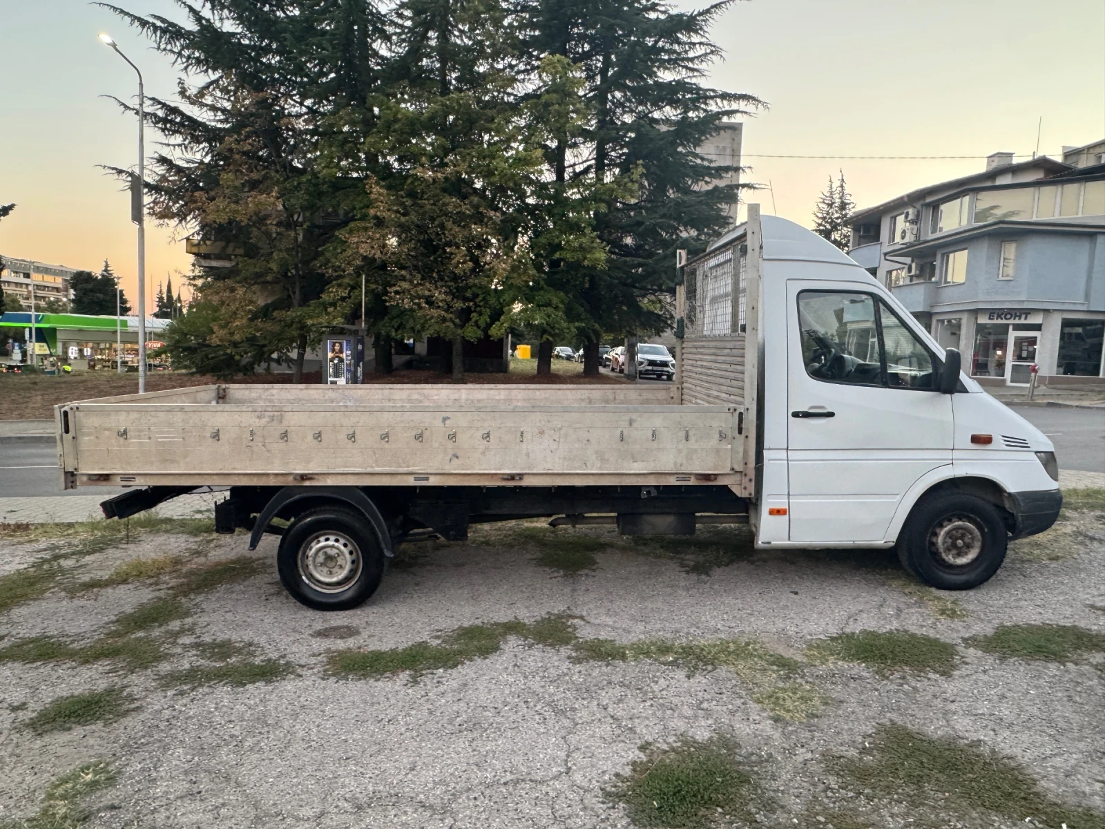 Mercedes-Benz Sprinter 313 4.00м 130 p.s, снимка 4 - Бусове и автобуси - 56126370