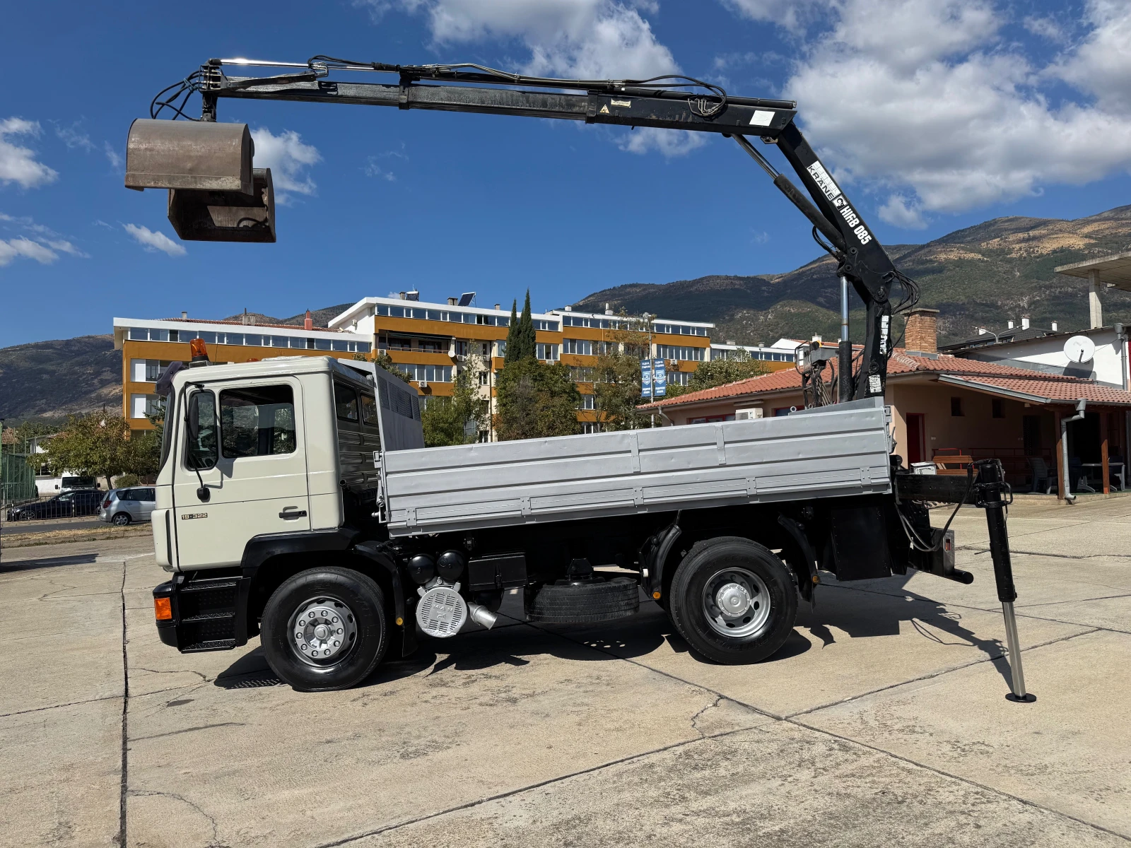 Man 19.332 HIAB 085 , ���:4.30�, ���� � ������� | Mobile.bg � ����������� 2