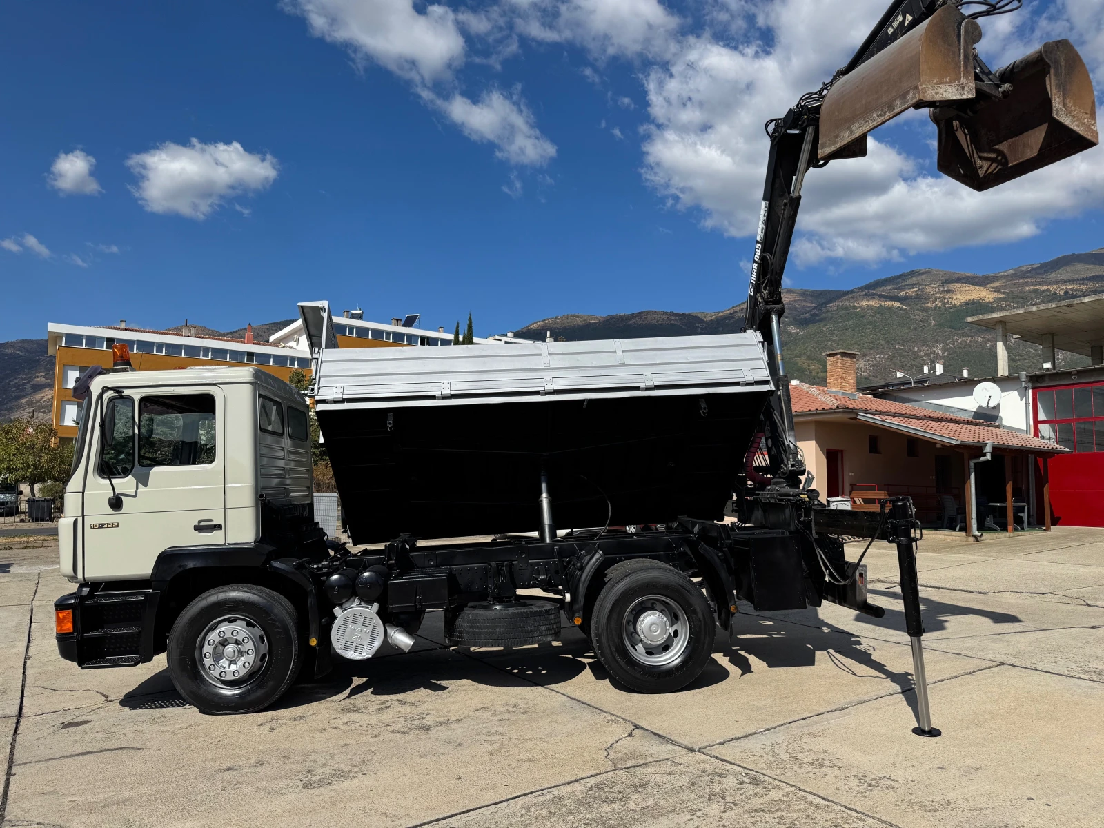 Man 19.332 HIAB 085 , ���:4.30�, ���� � ������� | Mobile.bg � ����������� 7
