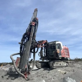    Sandvik Ranger DX800i | Mobile.bg    1