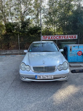 Mercedes-Benz C 200, снимка 1