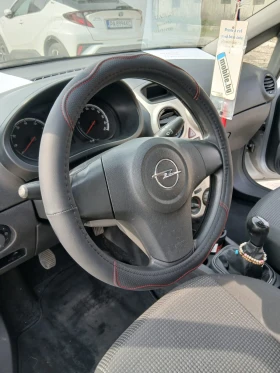 Opel Corsa - 2350 € / 4596.20 лв. - 96848193 12