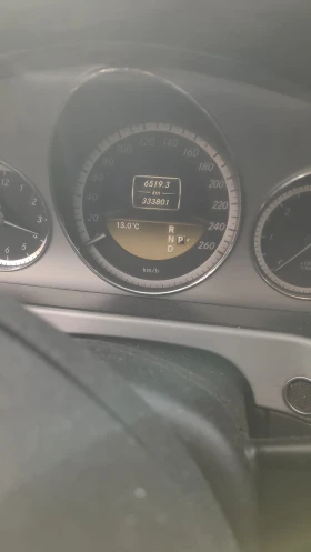 ����� �� �������� �� Mercedes-Benz E 350 3.0D 4 MATIK