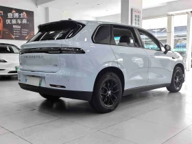 Leapmotor B10 C10 2024 530 Comfort Edition | Auto.bg — изображение 2