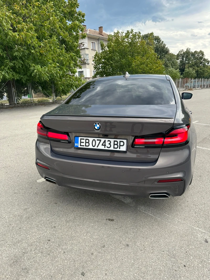 BMW 530E BMW 530e xDrive iPerformance, снимка 16 - Автомобили и джипове - 47310821