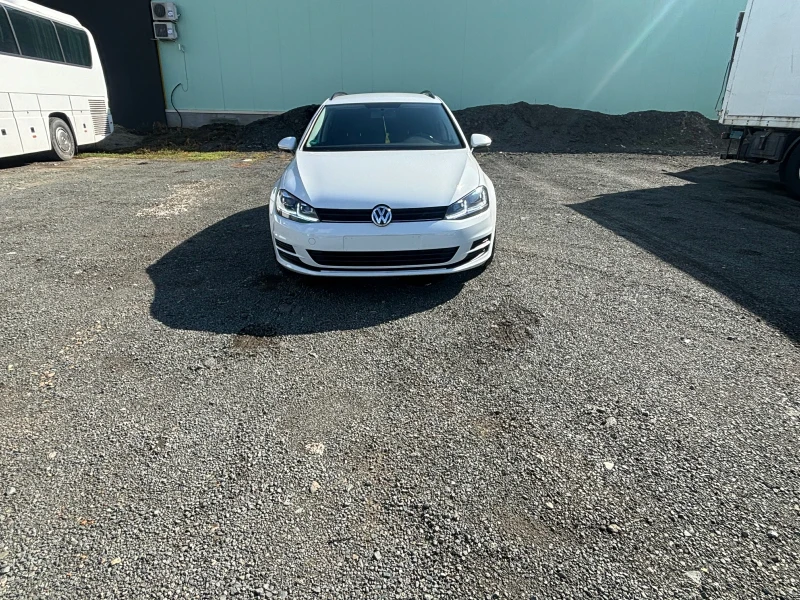 VW Golf, снимка 4 - Автомобили и джипове - 47296426