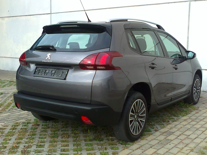 Peugeot 2008  BENZIN, снимка 8 - Автомобили и джипове - 47786180