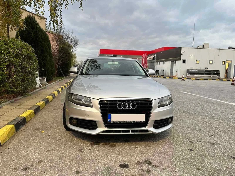 Audi A4 1.8TFSI, снимка 1 - Автомобили и джипове - 48071324