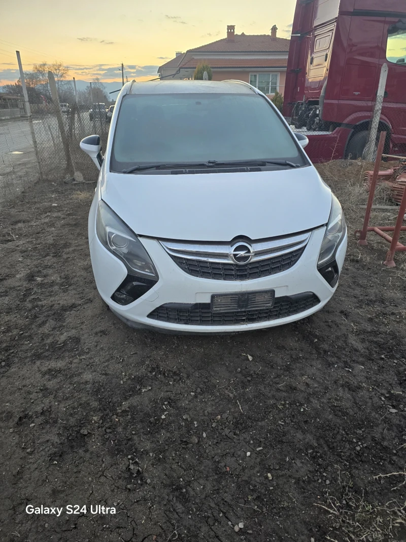 Opel Zafira, снимка 1 - Автомобили и джипове - 49442899