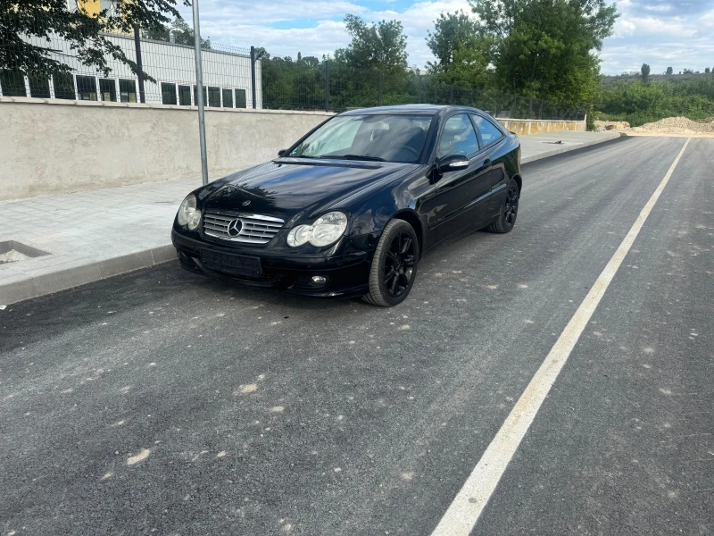Mercedes-Benz C 200 1.8i, снимка 3 - Автомобили и джипове - 50396110