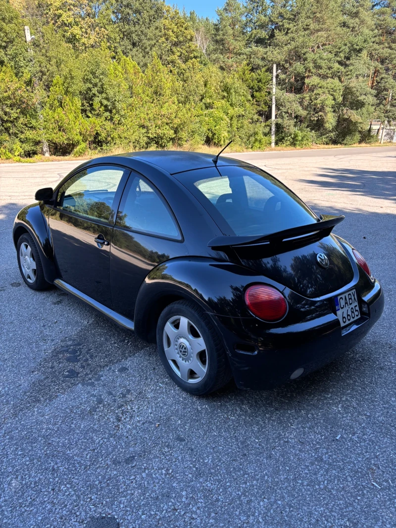 VW Beetle 2.0 i, снимка 6 - Автомобили и джипове - 52695001