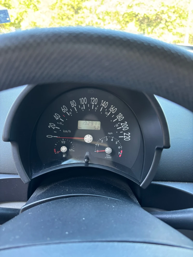 VW Beetle 2.0 i, снимка 15 - Автомобили и джипове - 52695001