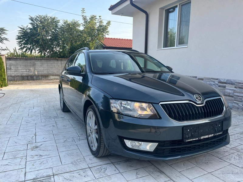 Skoda Octavia 2.0 TDI AVTO NAVI, снимка 3 - Автомобили и джипове - 51684450