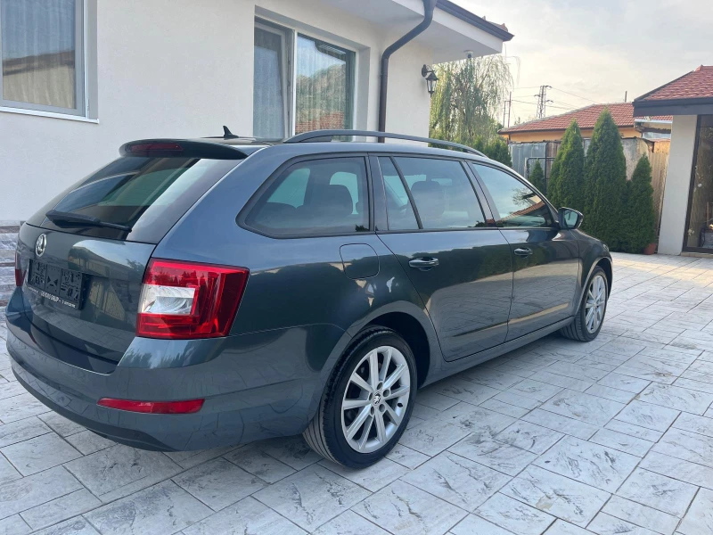 Skoda Octavia 2.0 TDI AVTO NAVI, снимка 4 - Автомобили и джипове - 51684450