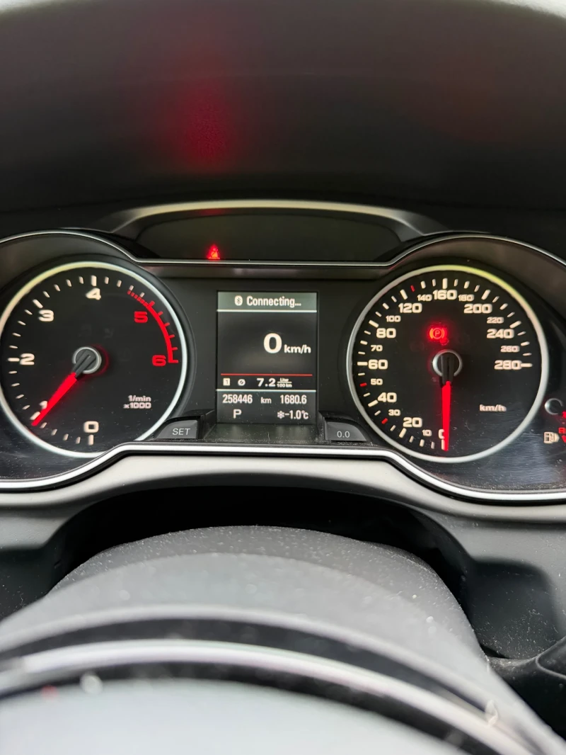 Audi A4, снимка 5 - Автомобили и джипове - 53072251