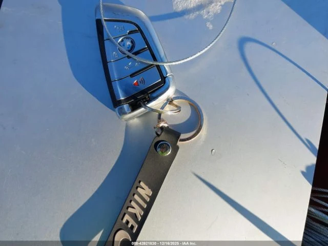 BMW 550 M550i xDrive, снимка 14 - Автомобили и джипове - 53080359