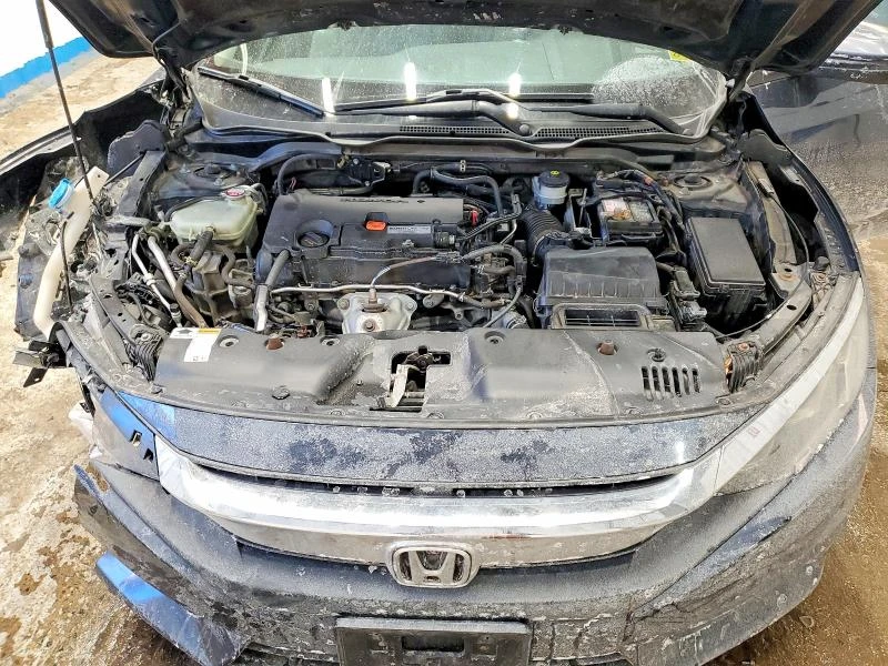 Honda Civic 2.0L 4 Front-wheel Drive, снимка 12 - Автомобили и джипове - 53989549