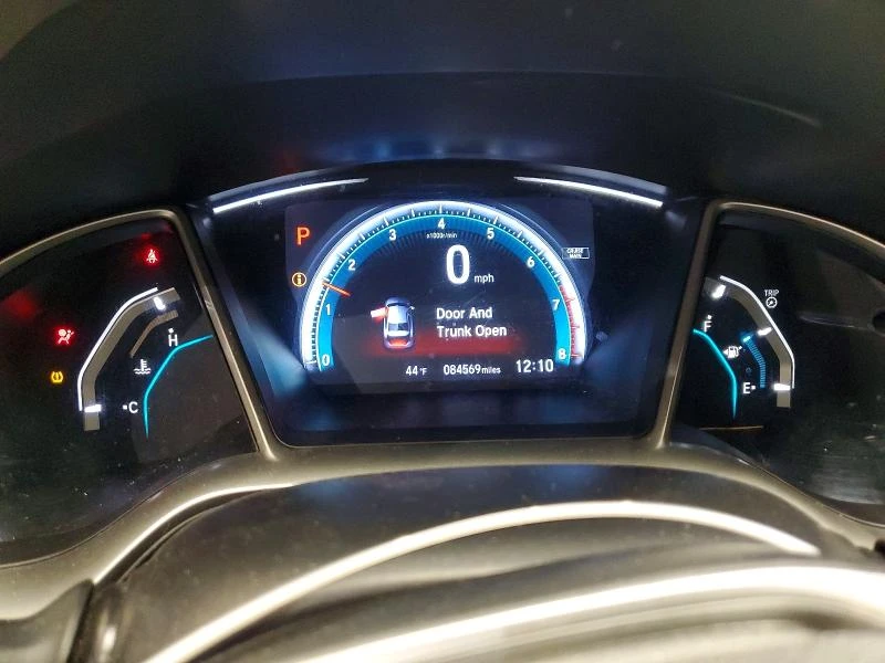 Honda Civic 2.0L 4 Front-wheel Drive, снимка 10 - Автомобили и джипове - 53989549