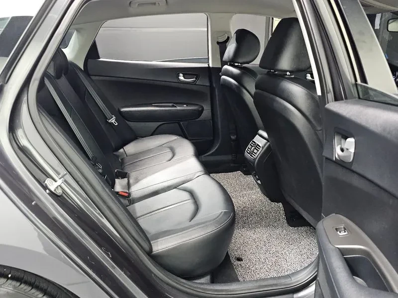 Kia K5 2.0 Lpi Mx Luxury, снимка 11 - Автомобили и джипове - 55940880