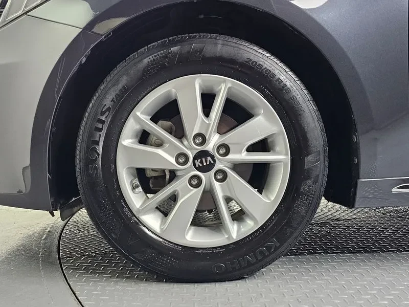 Kia K5 2.0 Lpi Mx Luxury, снимка 5 - Автомобили и джипове - 55940880