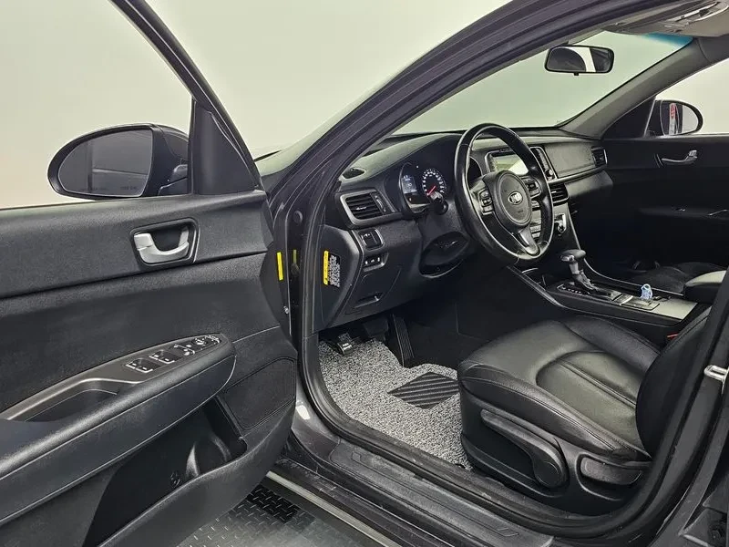 Kia K5 2.0 Lpi Mx Luxury, снимка 10 - Автомобили и джипове - 55940880