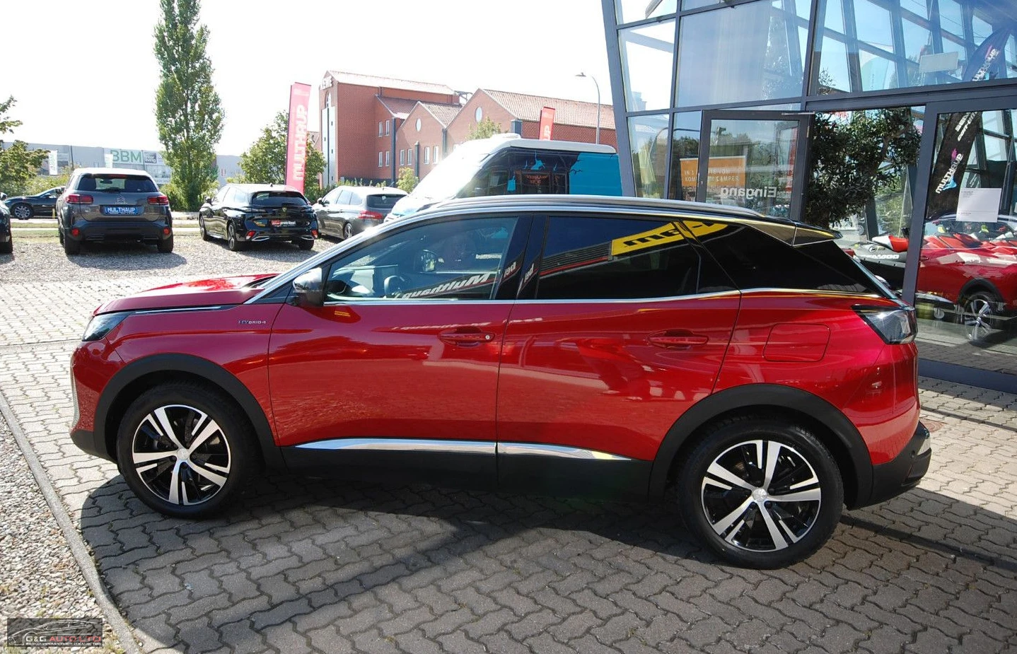 Peugeot 3008 GT Hybrid4 300 E-EAT8/299HP/NAVI/LED/WIFI/250b - изображение 2