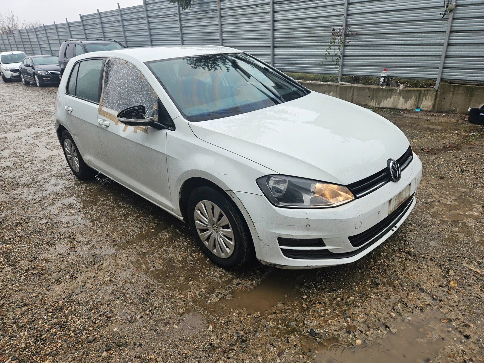 VW Golf 1.6 tdi-105ks-2013god - изображение 2