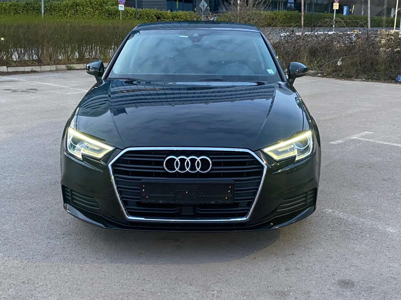 Audi A3 Keyless Distronic Navi S tronic - изображение 2