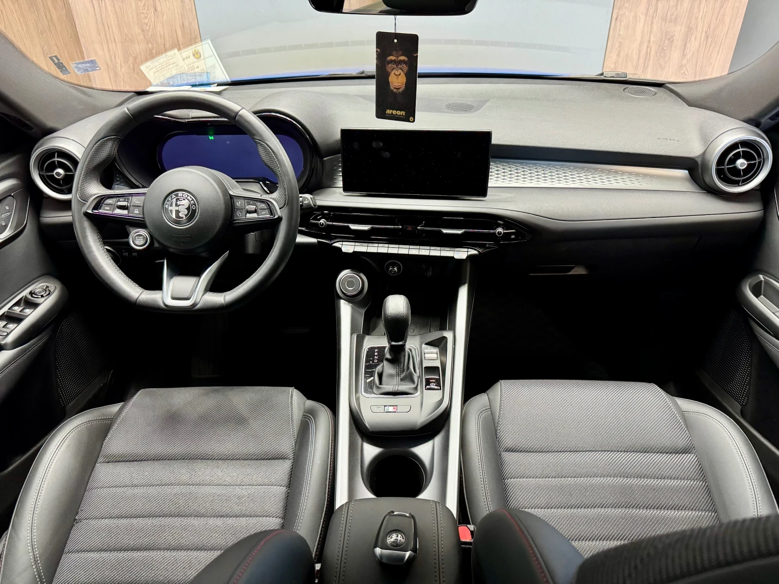 Alfa Romeo Tonale 1-ви Собственик * В ГАРАНЦИЯ до 01.2028г.*  - изображение 9