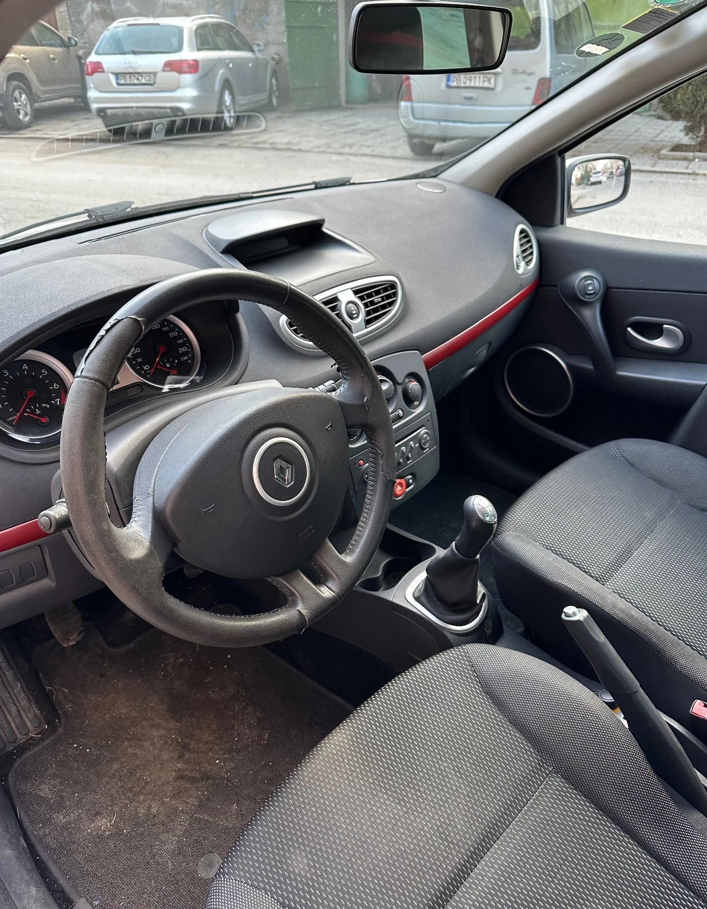 Renault Clio 1.2 Бензин - изображение 7