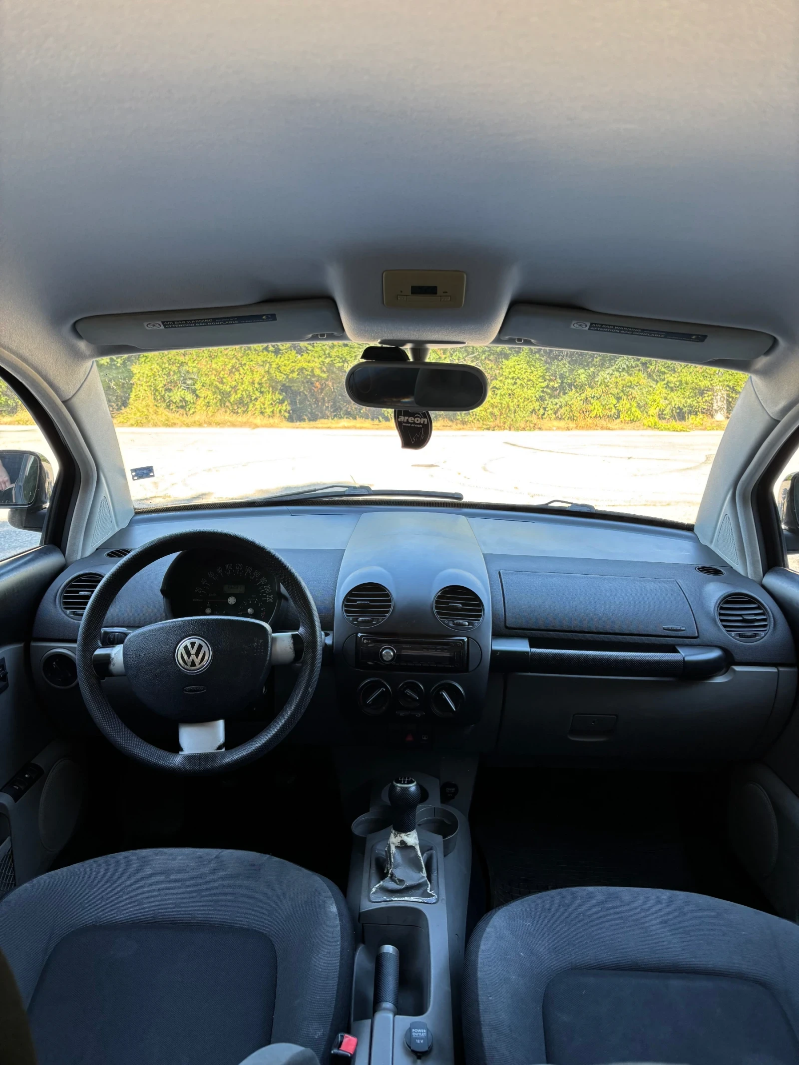 VW Beetle 2.0 i | Mobile.bg   11