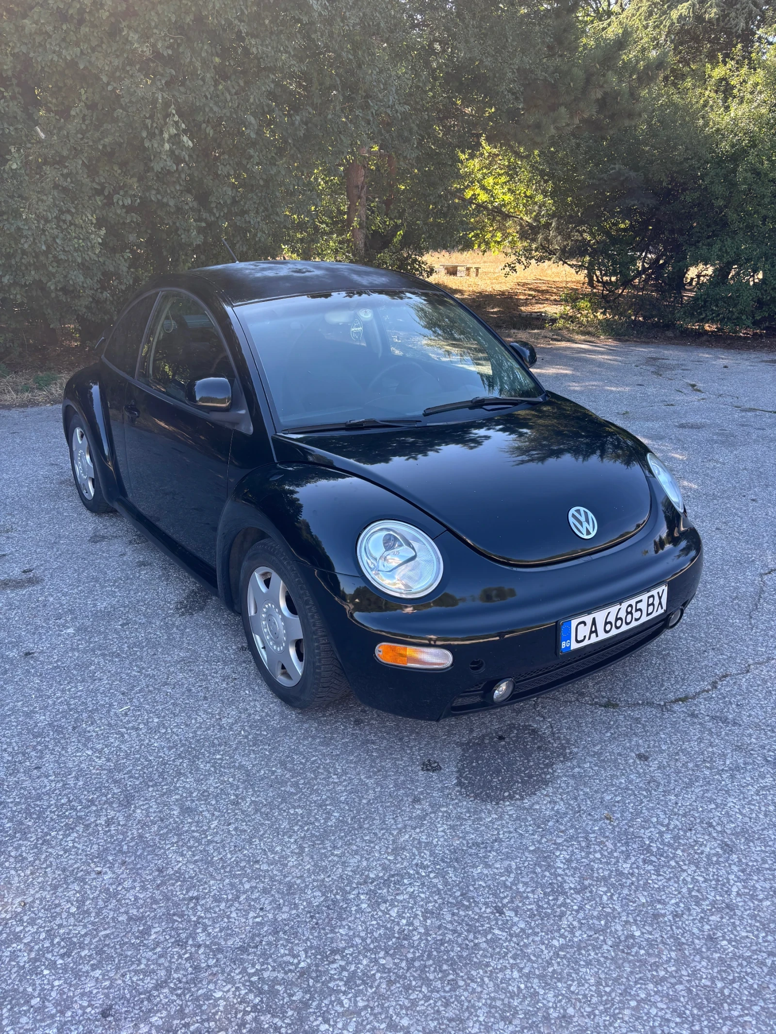 VW Beetle 2.0 i | Mobile.bg   3