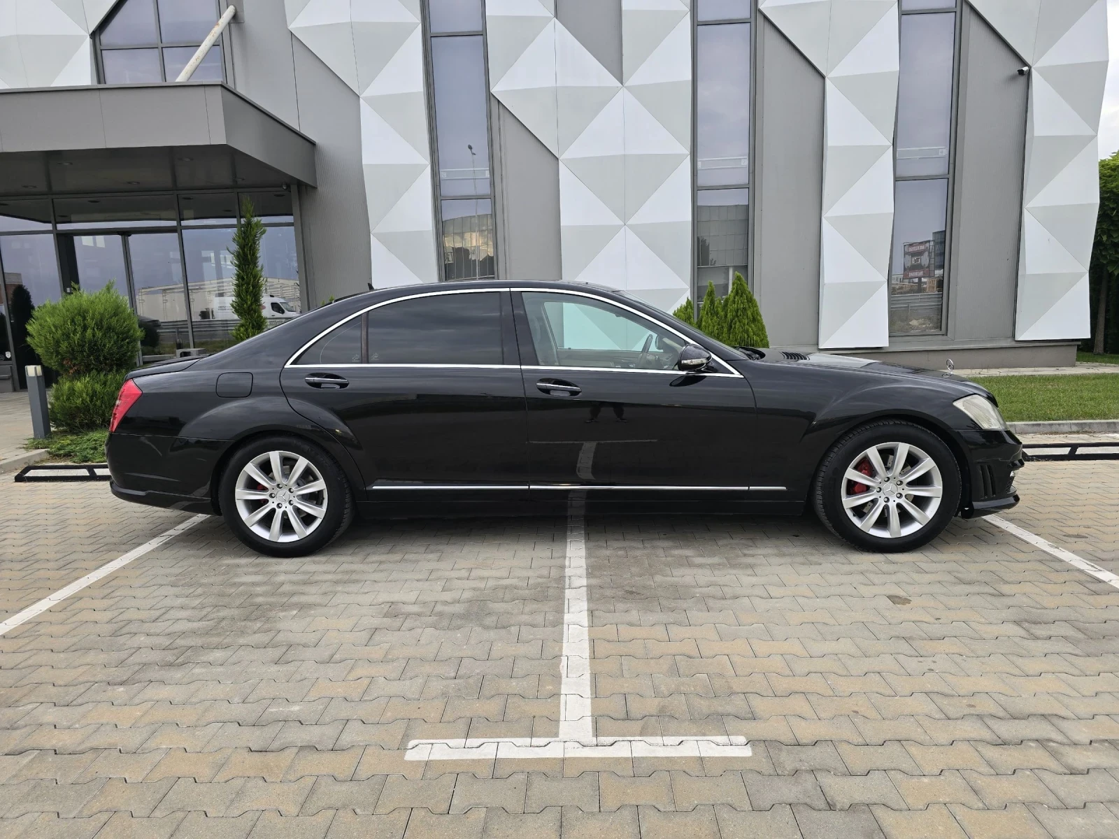 Mercedes-Benz S 320 Cdi AMG.Softclose.Distronic.Обдухване.Панорама.H/K - изображение 3