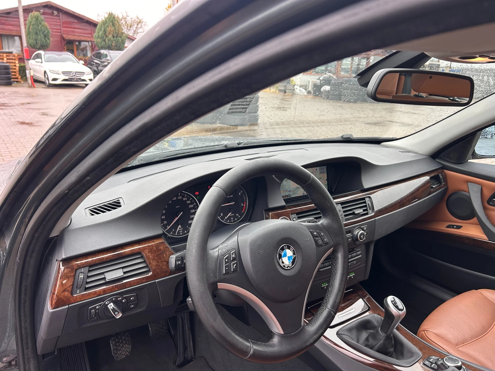 BMW 318 2.0D NAVI/KOJA EURO 5 | Mobile.bg   13