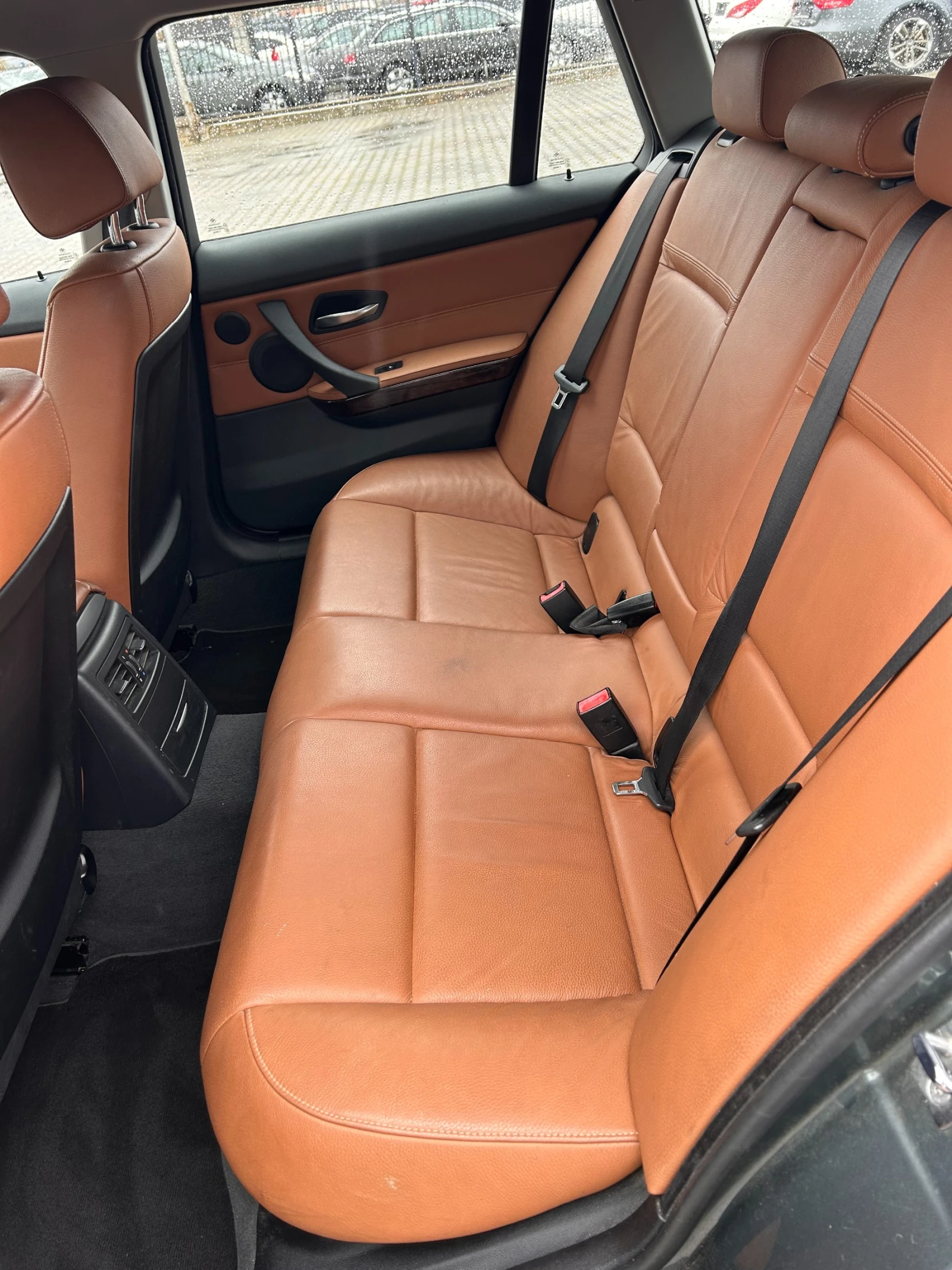 BMW 318 2.0D NAVI/KOJA EURO 5 - изображение 10