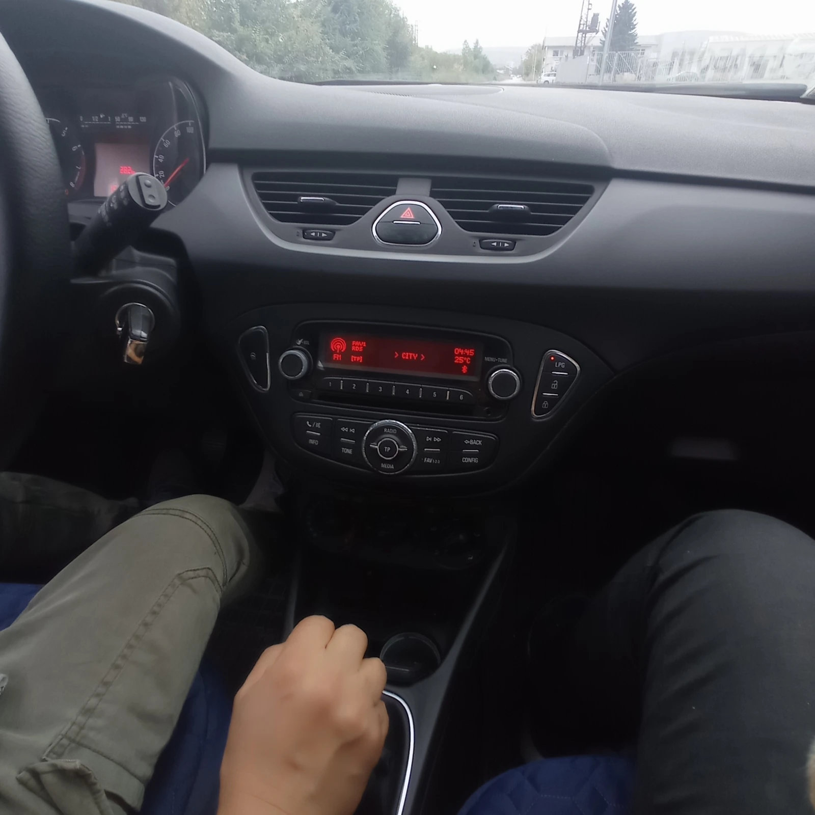 Opel Corsa .1.4/90  *  | Mobile.bg   13