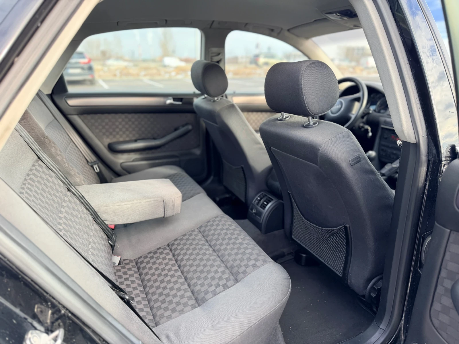 Audi A6 1.9TDi-��������-������ �������-������ | Mobile.bg � ����������� 12