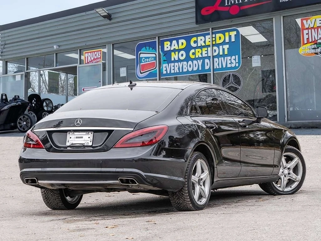 Mercedes-Benz CLS * CLS550 4 MATIC * CARFAX * ЦЕНА ДО БГ - изображение 7