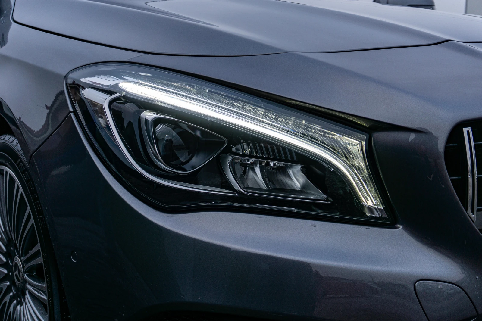 Mercedes-Benz CLA 250 4MATIC-ТОП-РЕАЛНИ КМ-ГАРАНЦИЯ! - изображение 8