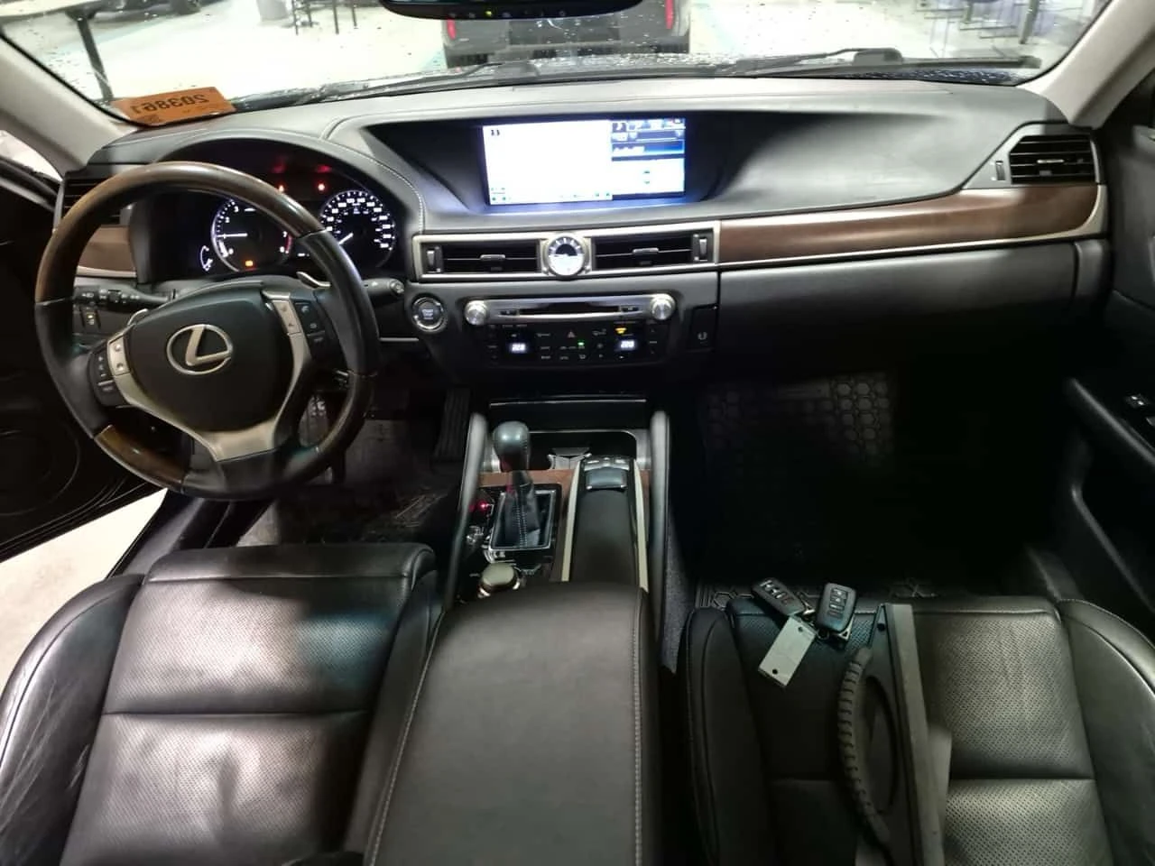 Lexus GS 350 AWD 3.5 V6 * CARFAX * Два ключа *  - изображение 5