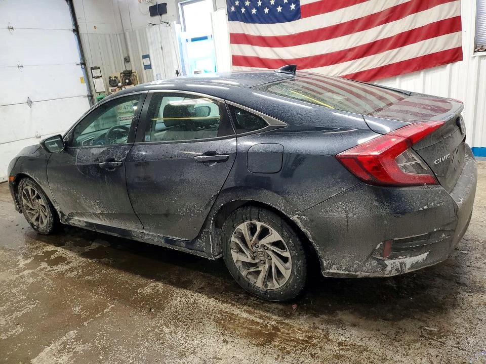 Honda Civic 2.0L 4 Front-wheel Drive, снимка 3 - Автомобили и джипове - 53989549