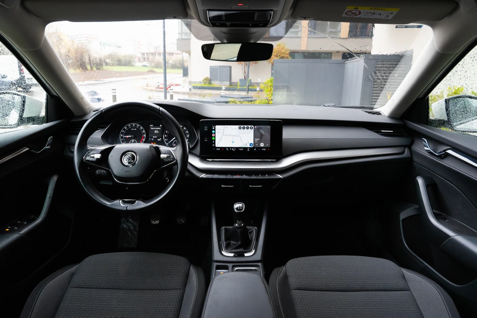 Skoda Octavia 2.0 TDI, снимка 8 - Автомобили и джипове - 54005071