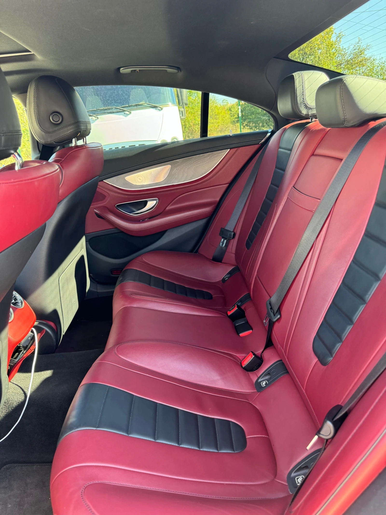 Mercedes-Benz CLS 350, снимка 8 - Автомобили и джипове - 54371831