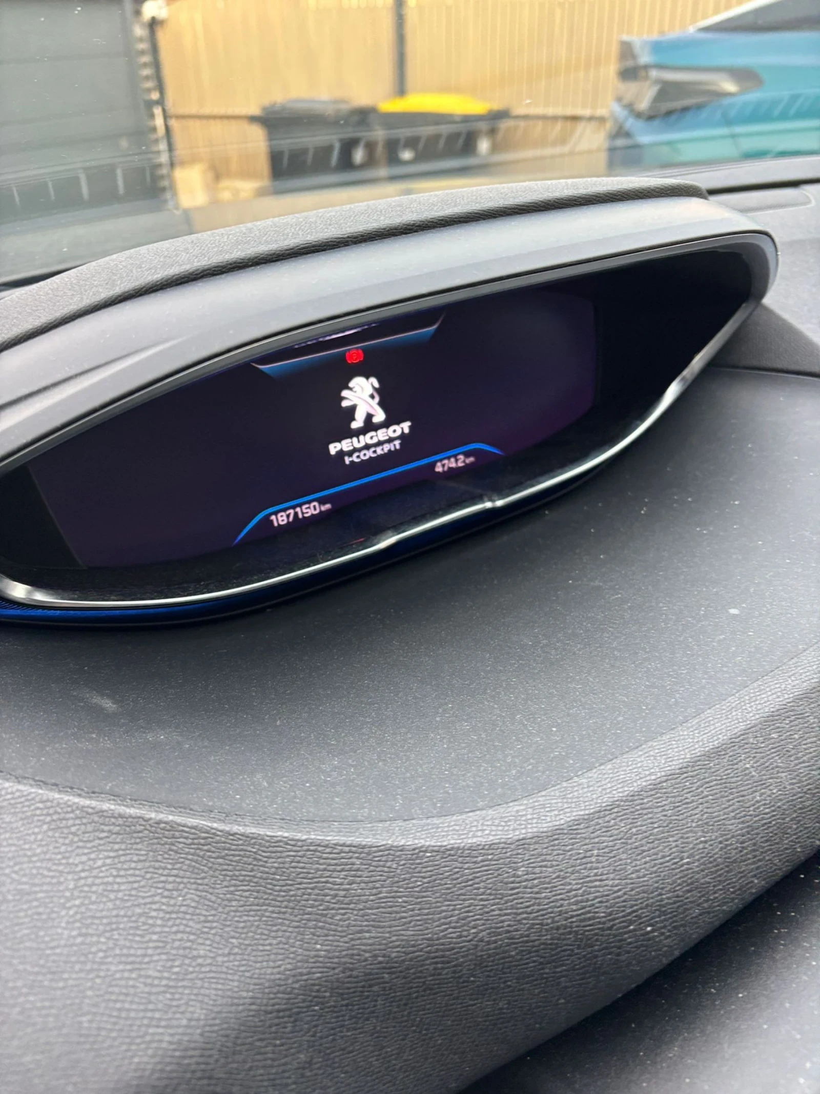Peugeot 3008 1.5BlueHdi EAT8 ROADTRIP | Mobile.bg � ����������� 3