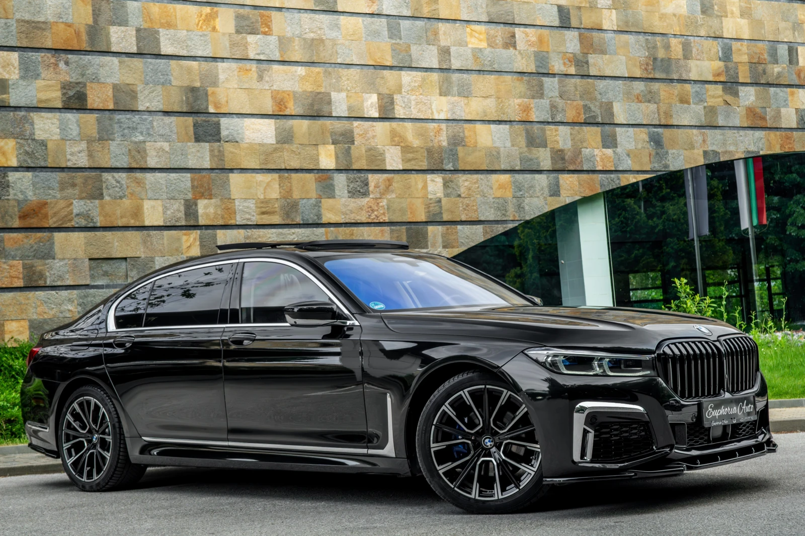 BMW 730 d* DIPLOMAT LONG* 3XTV* BUSINESS* PANO* MASSAGE* , снимка 7 - Автомобили и джипове - 54557296