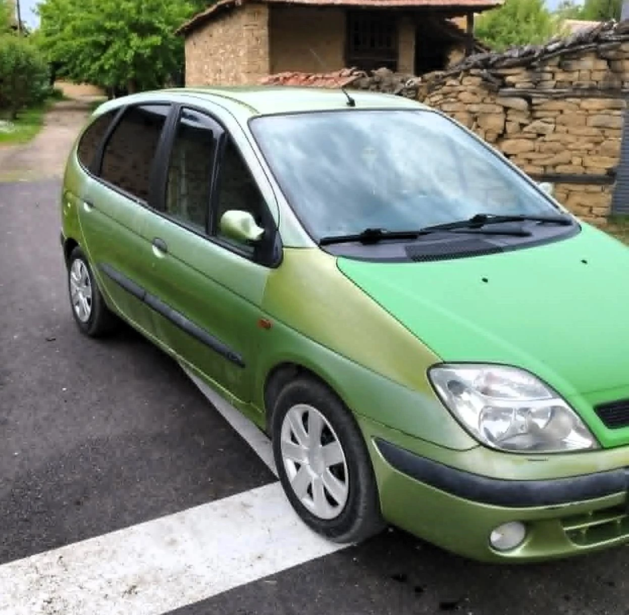 Renault Scenic I (Фейслифт) 1.9tdi, снимка 3 - Автомобили и джипове - 54640812