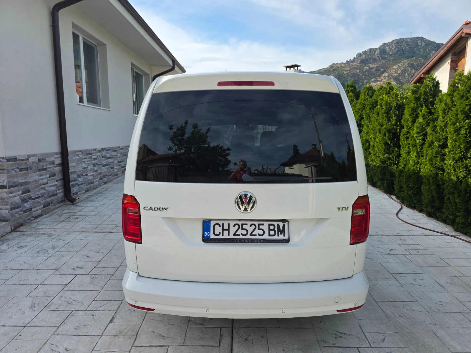 VW Caddy 2.0 TDI MAXI .AVTO НАПЪЛНО ОБСЛУЖЕН , снимка 6 - Автомобили и джипове - 55212145