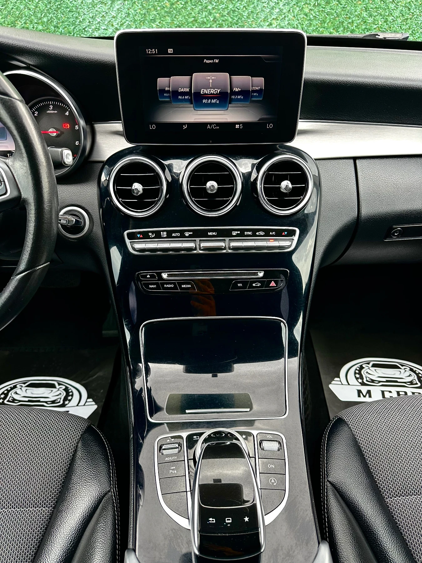 Mercedes-Benz C 220 AMG-Line, снимка 11 - Автомобили и джипове - 56012476