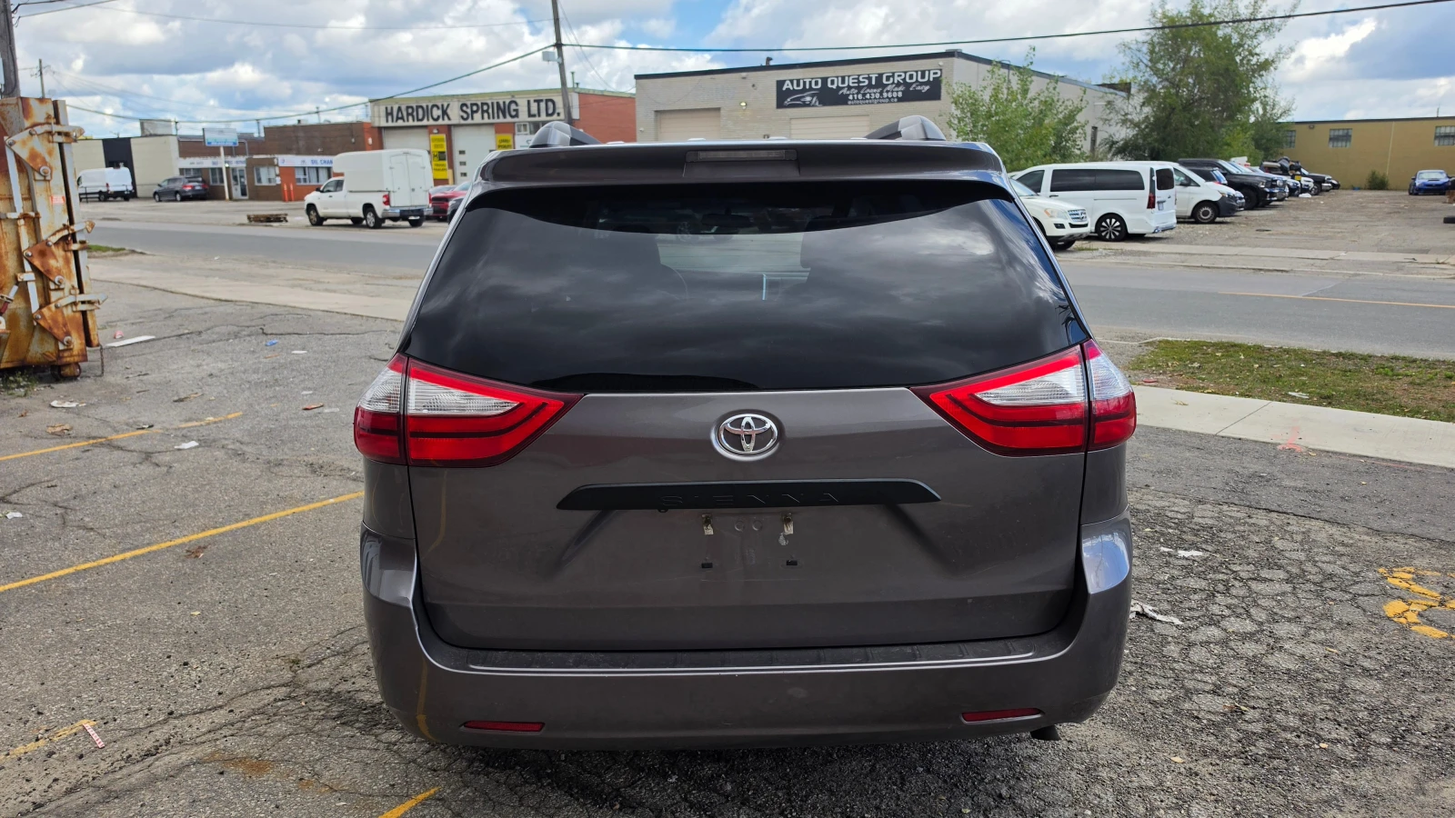 Toyota Sienna * 5dr 7 Pass FWD* ���������� ��� ������������*  | Mobile.bg � ����������� 4